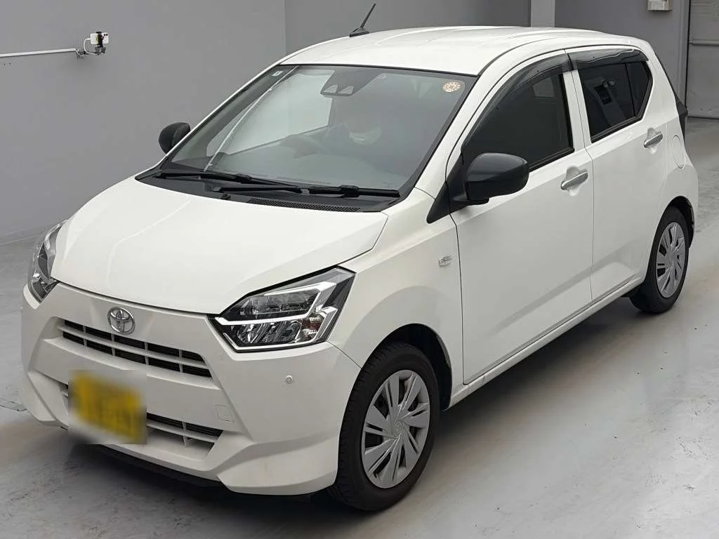 Toyota Pixis Epoch LA350A 2020